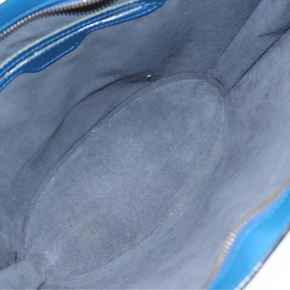 Auth Louis Vuitton Blue Epi Tote, gently loved in Good condition 😍🇫🇷 Final
price - Picture 11 of 17